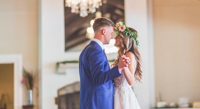 מה באמת עדיף: חתונת צהריים או אירוע ערב?