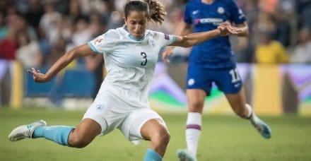 כשהישראליות הבקיעו והקהל שאג: "בכלל לא קלטתי שמדובר בכדורגל נשים"