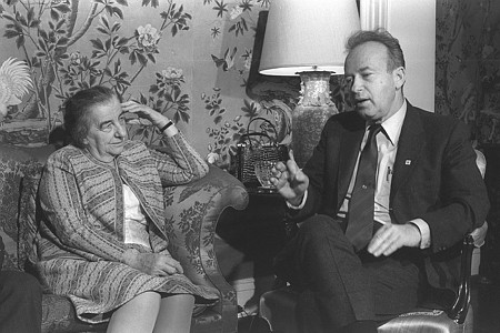 גולדה מאיר ויצחק רבין. תמונה:  משה מילנר, לע"מ