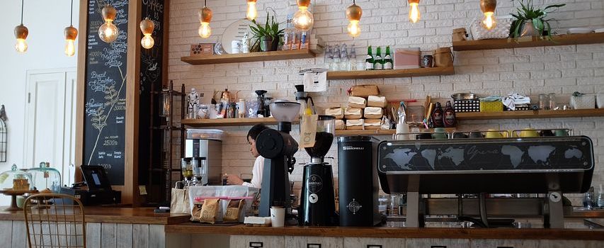 מהן הזכויות של עובדים קטינים במקום העבודה?