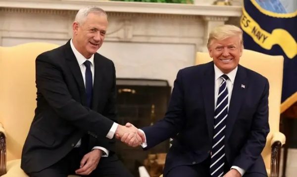 טראמפ וגנץ בבית הלבן. צילום: אלעד מלכה