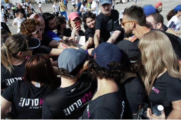 בסוף ריצת 5 קילומטר של קבוצת חלאסרטן במרתון תל אביב פברואר 2020