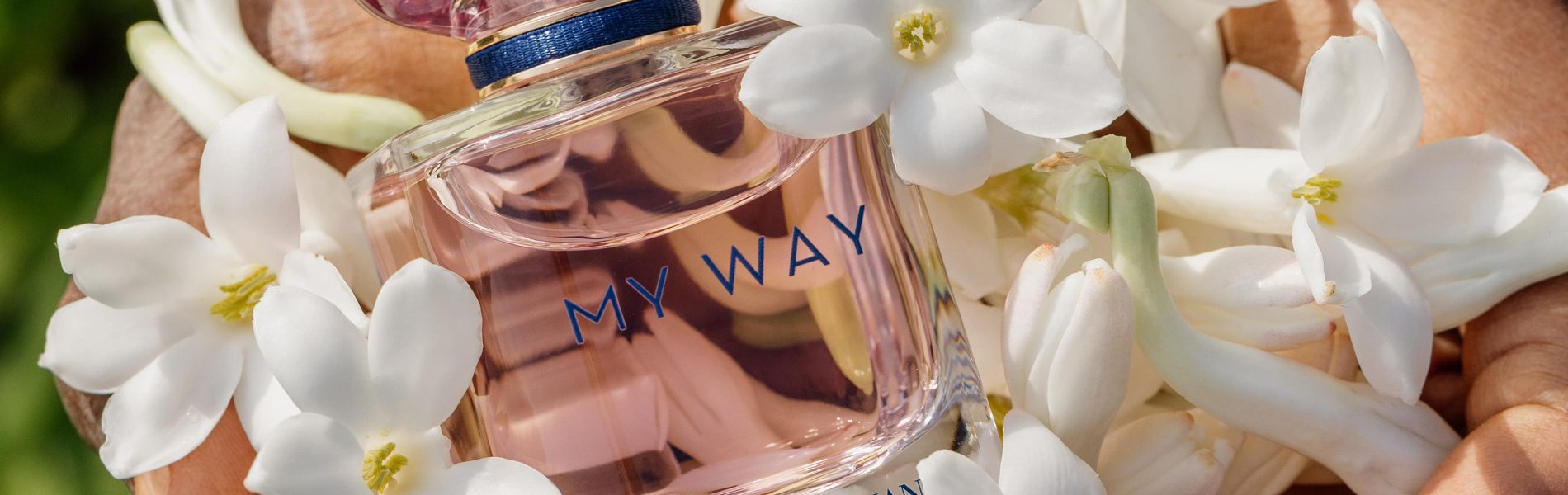 הבושם חדש שתבחרי להיות הצמוד שלך באביב הקרוב