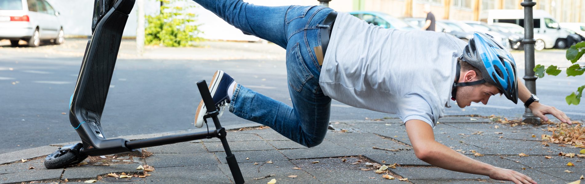 נפגעתם ברחוב או בתאונת דרכים? המדריך המלא לתביעות נזיקין