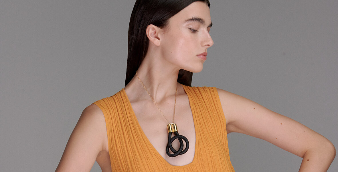 קולקציות חדשות, תכשיטים מיוחדים, וגם איך תבחרי את החזיה הנכונה