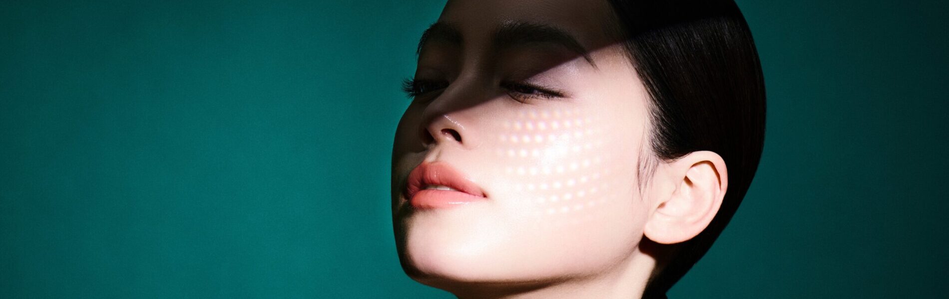 REJURAN הטיפול המהפכני בעולם הביוטי לשיקום והתחדשות טבעית של העור, הגיים ג'יינג'ר בעולם היופי