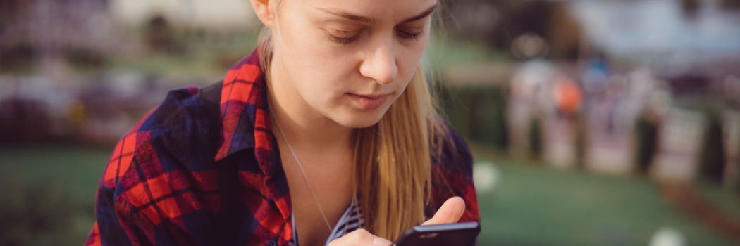 מחקר: 70% מהנערות בגילאי 12-18 נדרשו לשלוח תמונות עירום של עצמן