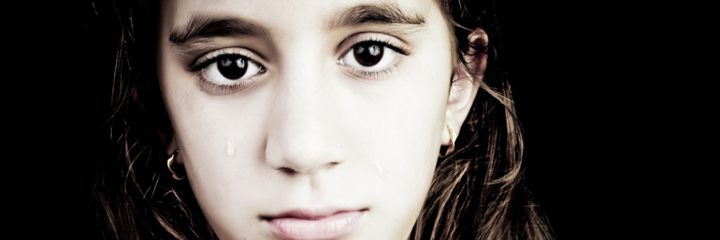 פגיעה מינית אצל ילדים: כיצד להגיב כשהם מגלים את הסוד הכי גדול שלהם?