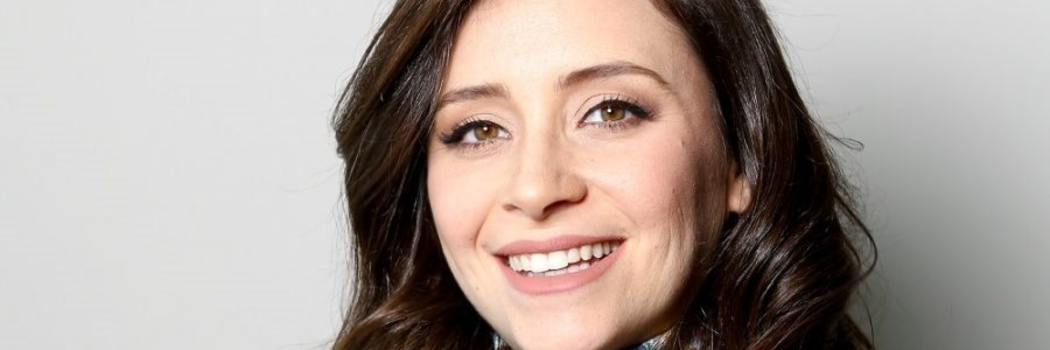 קולקציית הבגדים המרתקת שיצרו מעצבת אופנה ישראלית ואמן פלסטיני מעזה