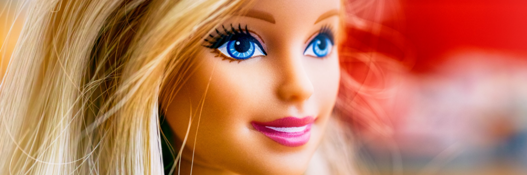 ברבי: כך נולדה בובת הפלסטיק הנמכרת ביותר בעולם