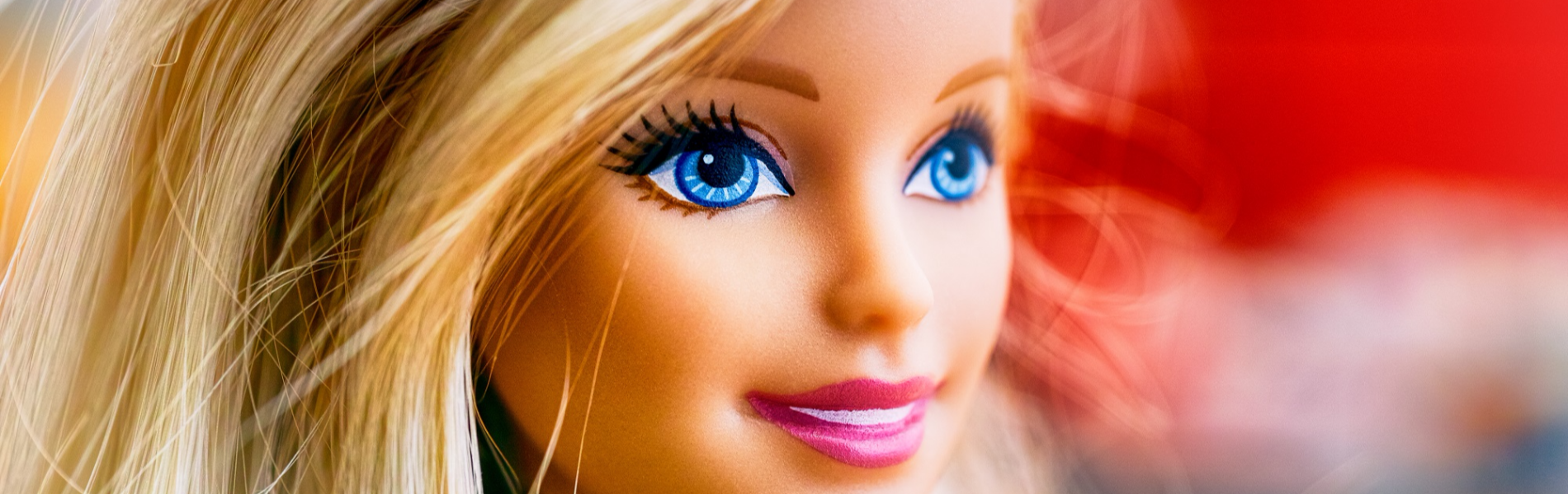 ברבי: כך נולדה בובת הפלסטיק הנמכרת ביותר בעולם