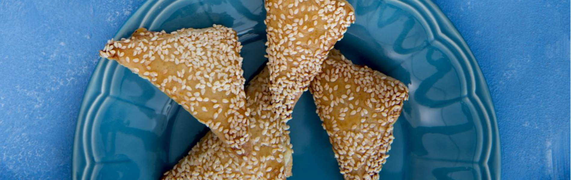 בורקס במילוי גבינה ופלפלים קלויים כשר לפסח וללא גלוטן