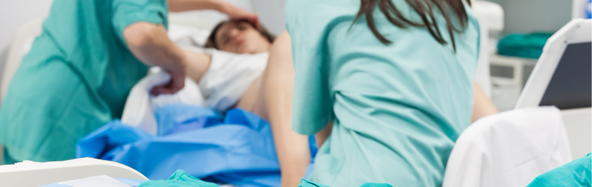 הסיוט של כל אישה: 10 סיפורי לידות שהסתבכו