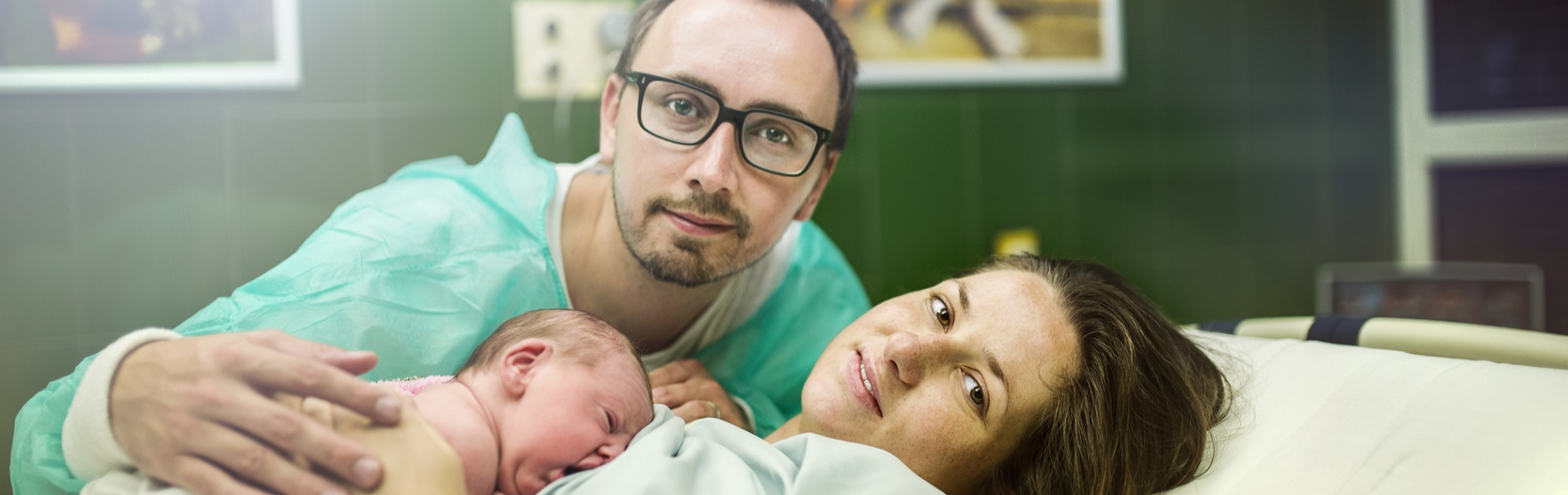 הדברים הכי מטופשים שגברים עושים בחדר לידה