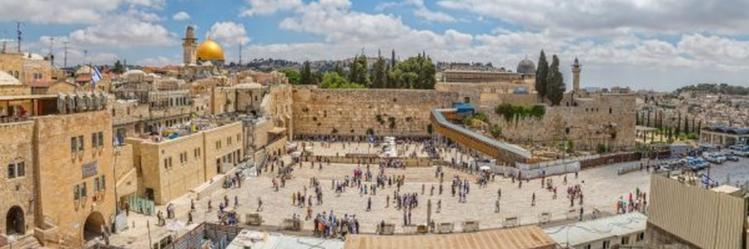 במשך שנים רבות התרחקתי מחגיגות יום ירושלים אבל היום אני לא מוכנה לוותר עליהן