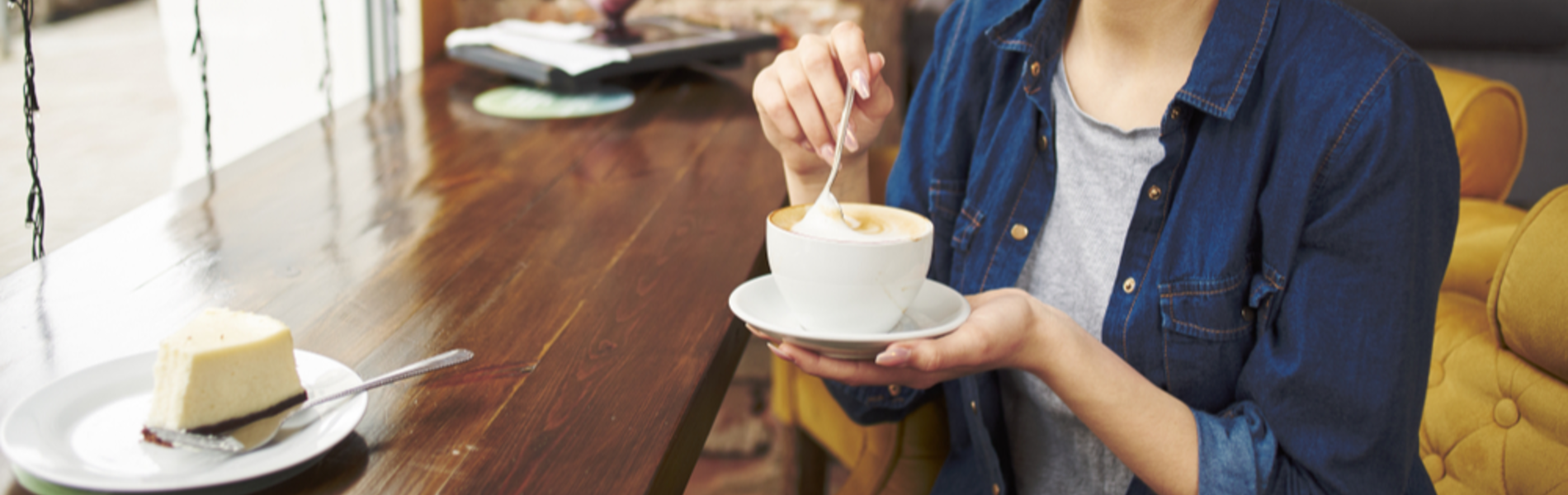 למה ואיך כדאי לכן להכניס קפאין למוצרי הקוסמטיקה