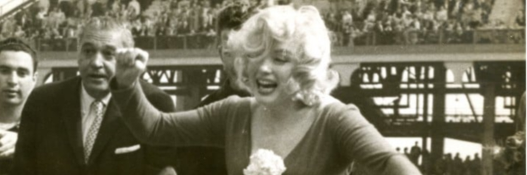 כשמרילין מונרו בעטה בכדור למען ישראל (וסיימה עם נקע ברגל)