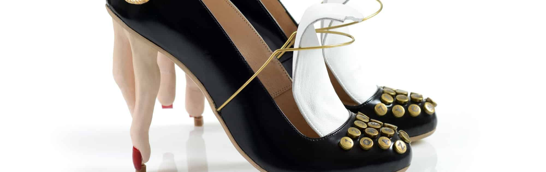 "בנעליה": מה משותף לנעליים של ליידי גאגא, נטע ברזילי וגולדה מאיר?