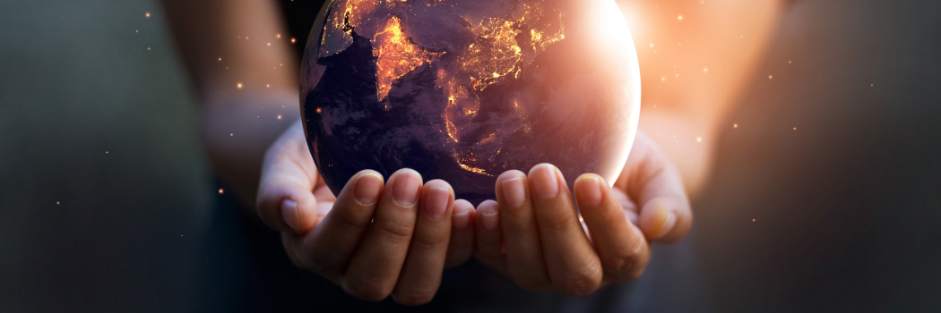 חשמל זורם בכפות ידייך? בעיקר בידיים של גברים