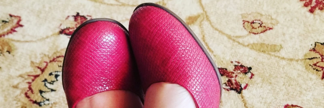 מיכל אהרוני: "בכל בוקר אני מתקלחת, מתלבשת, מסדרת את השיער, נועלת עקבים והולכת למטבח"