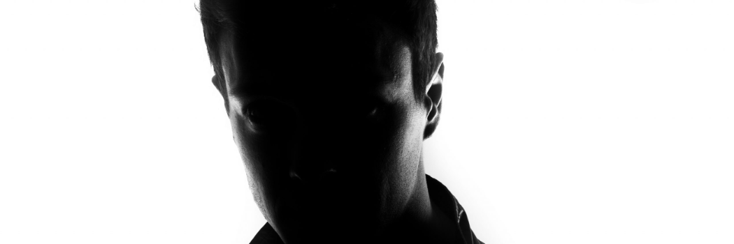 פוסט הטראומה של הטרגדיה:  הגבר שמפחד להיות הרוצח הבא