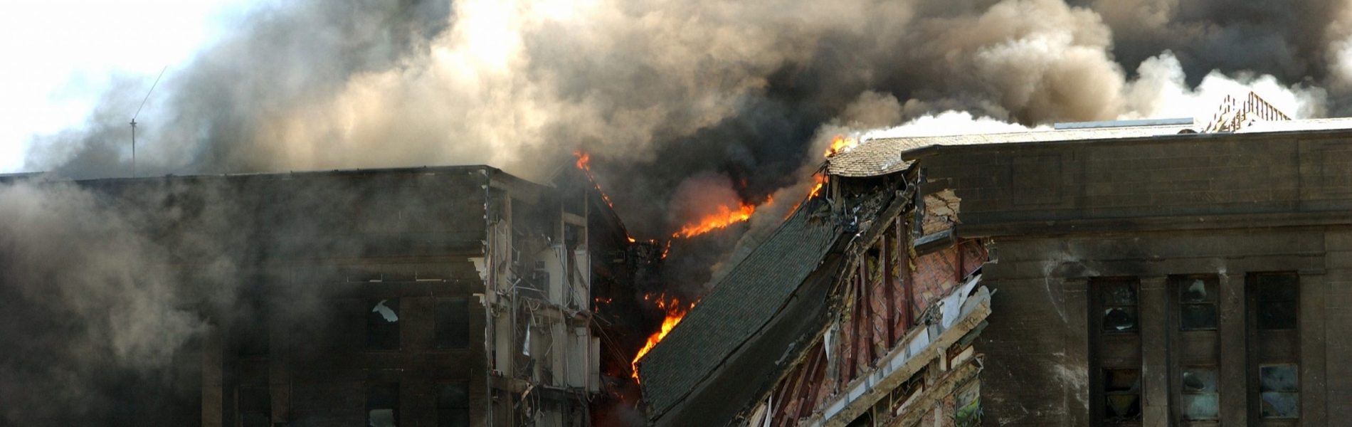 ‎9/11 היום שבו מאור הפנים האמריקני כבה